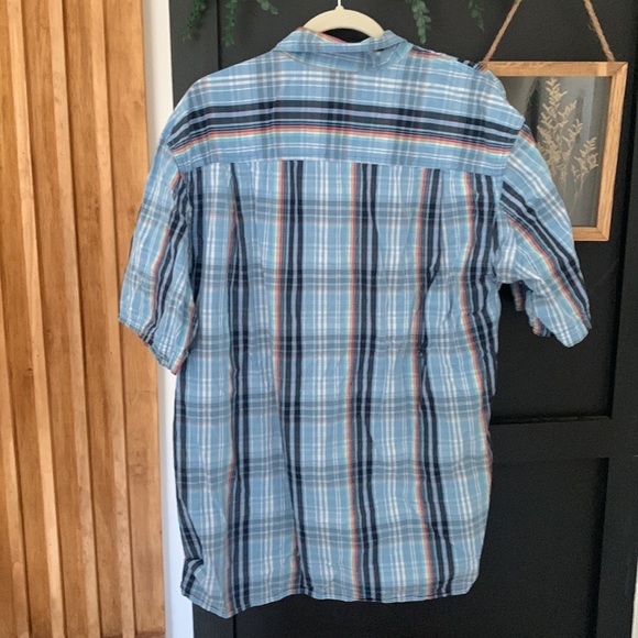 DULUTH TRADING Co Mens Striped shortsleeve Buttoned front Plaid. Size L Tall - Picture 2 of 6